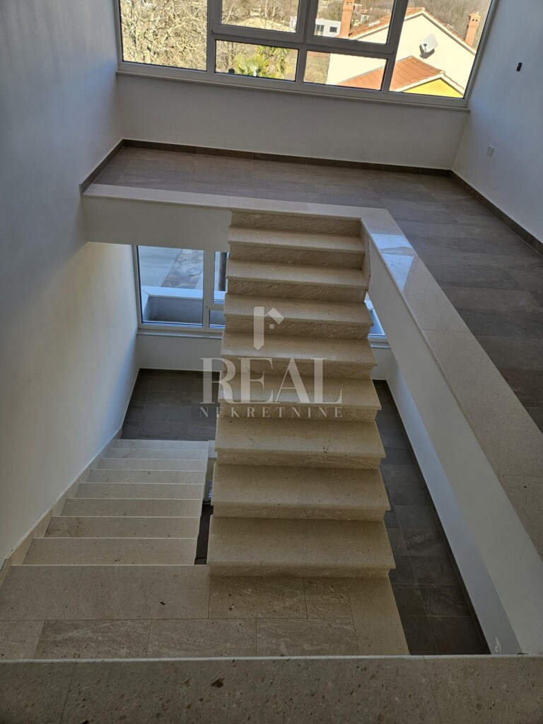 Image 15