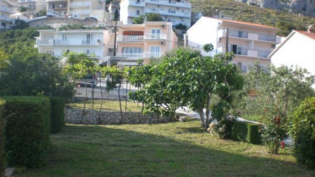 Image 3813886 - 5