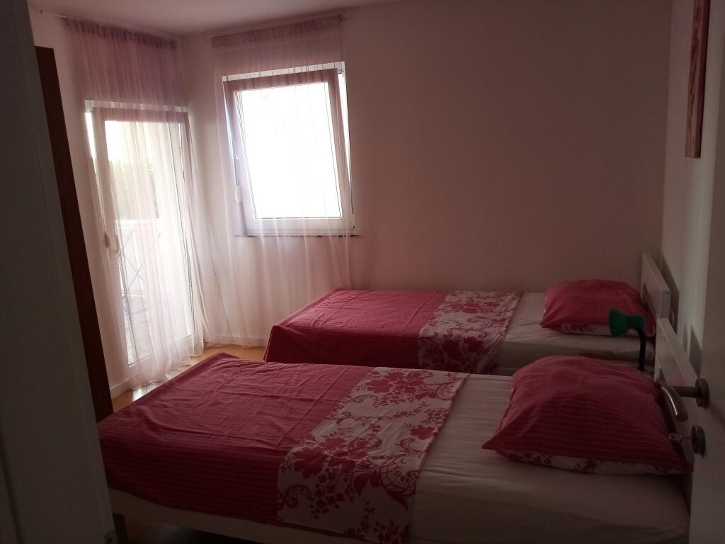 Image 3812703 - 9