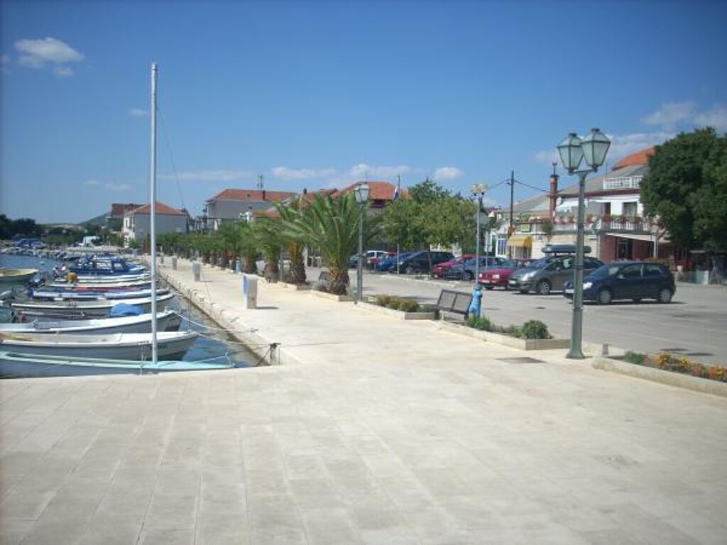 Image 3815185 - 11