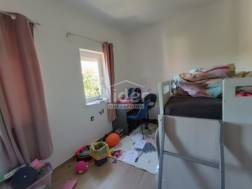 Image 6164706 - 8