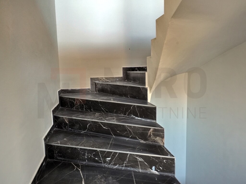 Image 6339387 - 2
