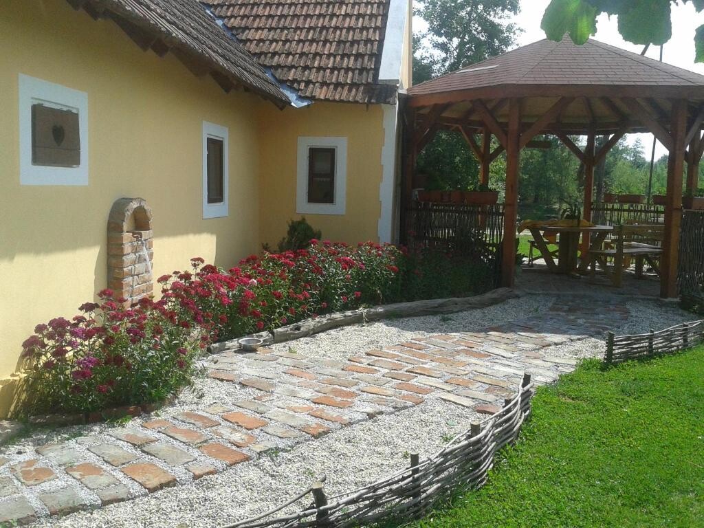Image 3823096 - 5