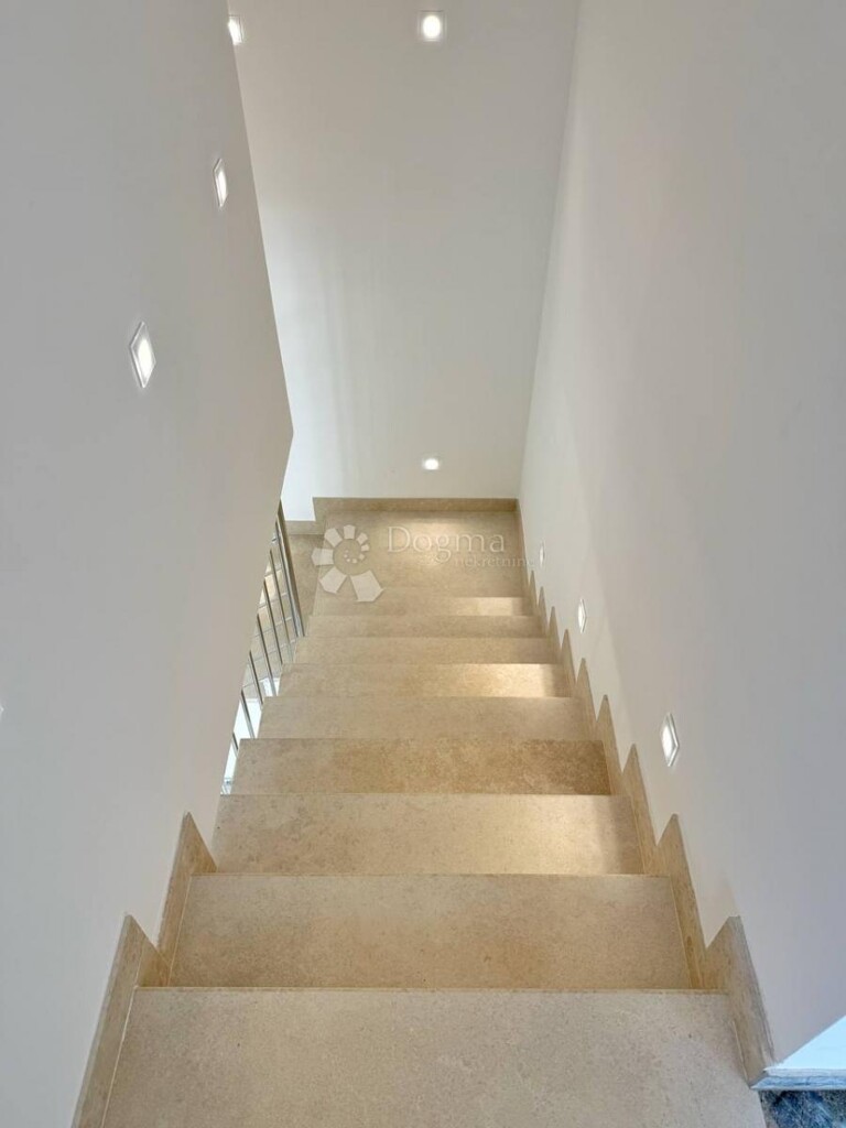 Image 20