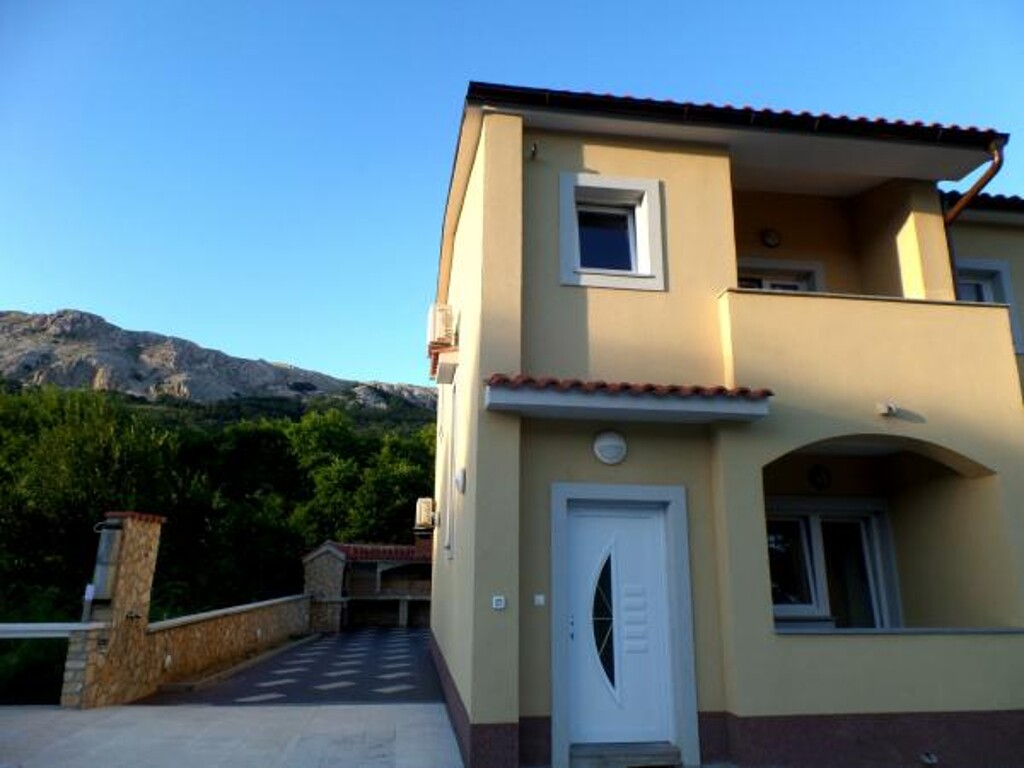Image 3813655 - 4