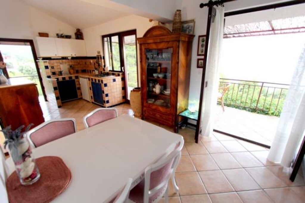 Image 3813363 - 5