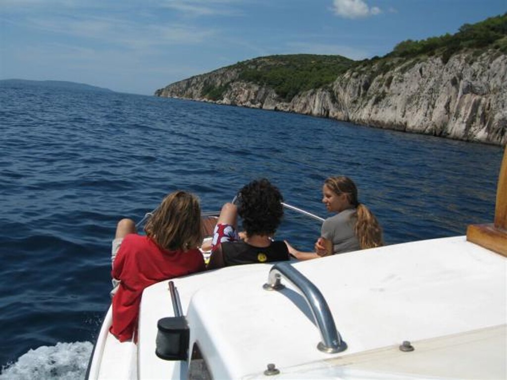 Image 3810961 - 5