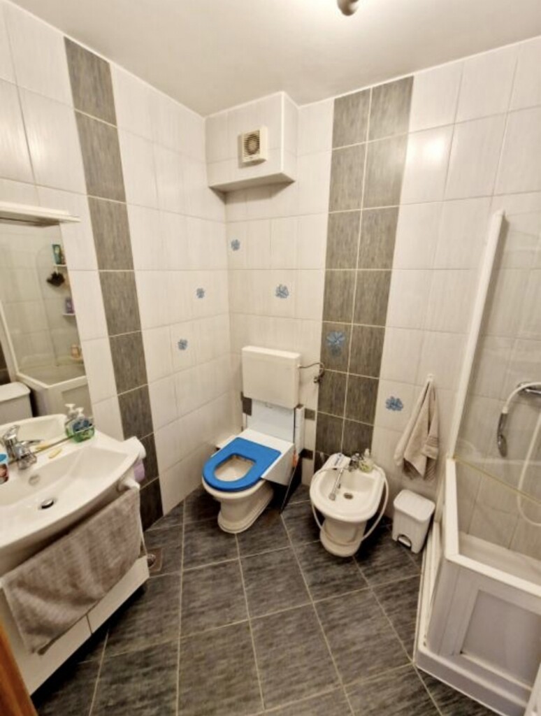 Image 15
