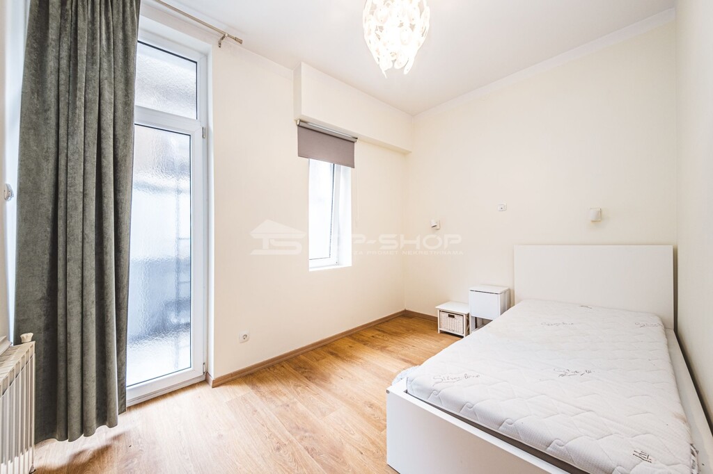Image 10