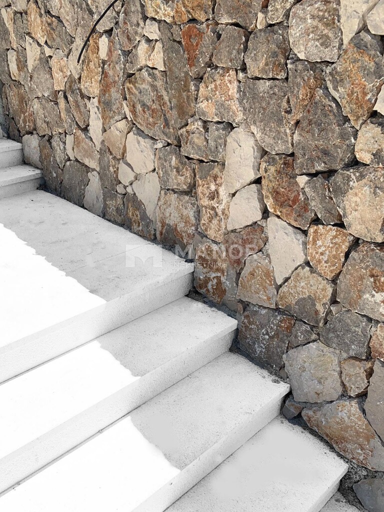 Image 25