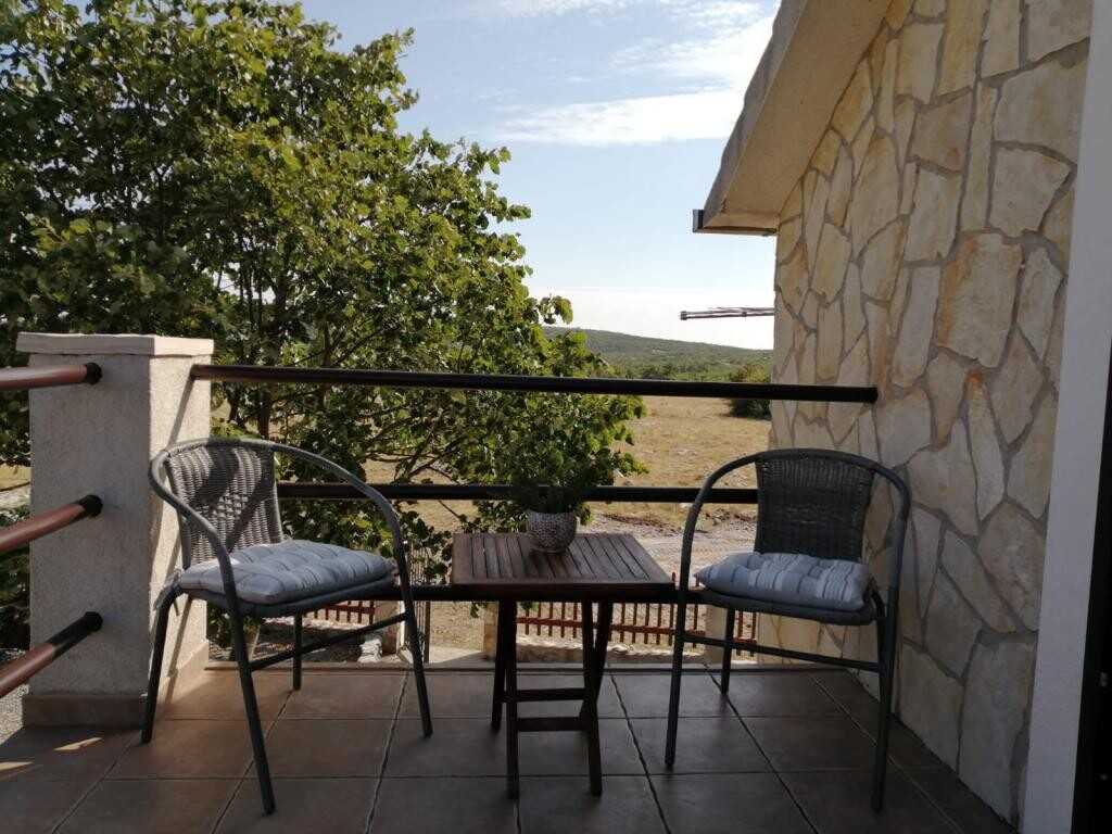 Image 3823088 - 12