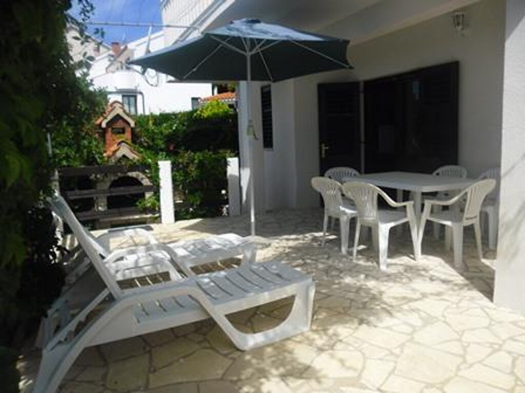 Image 3838800 - 12