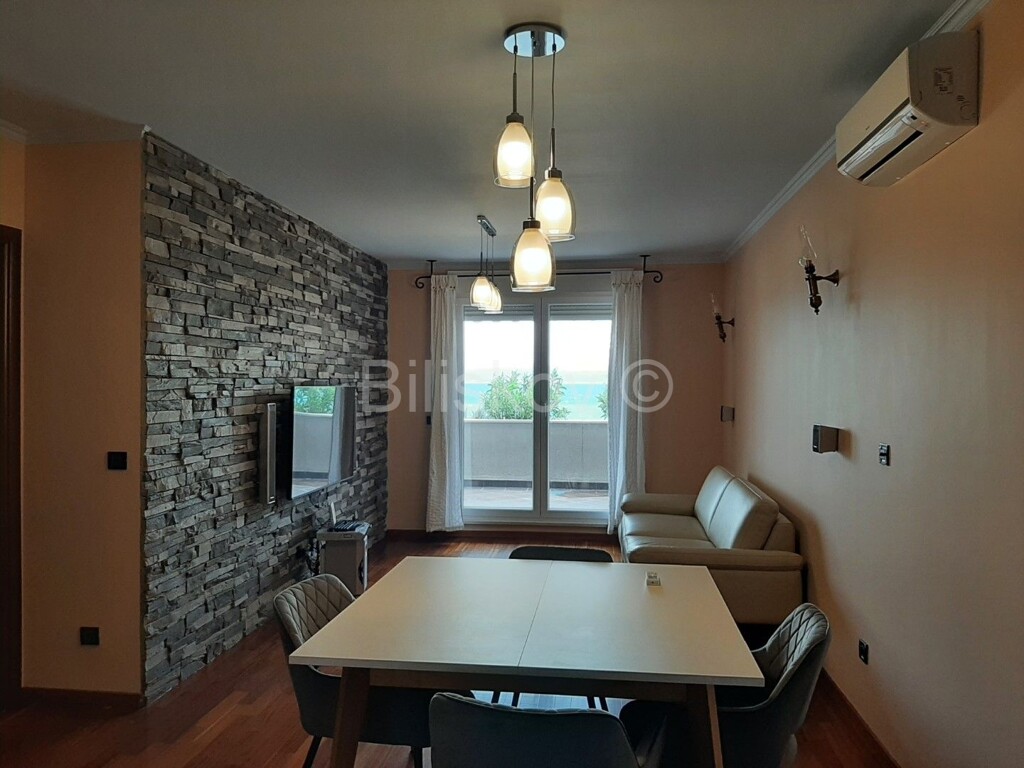 Image 5274873 - 6