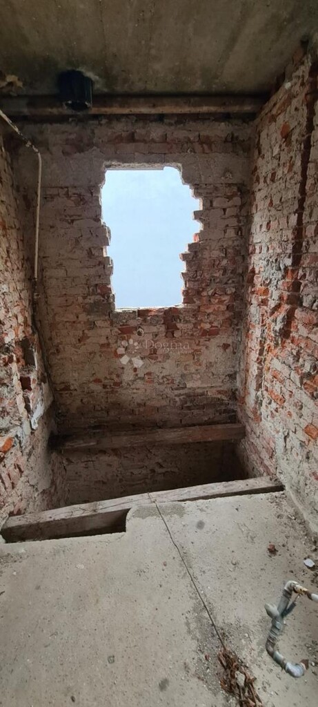 Image 18
