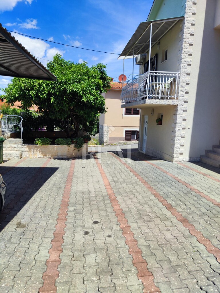 Image 15
