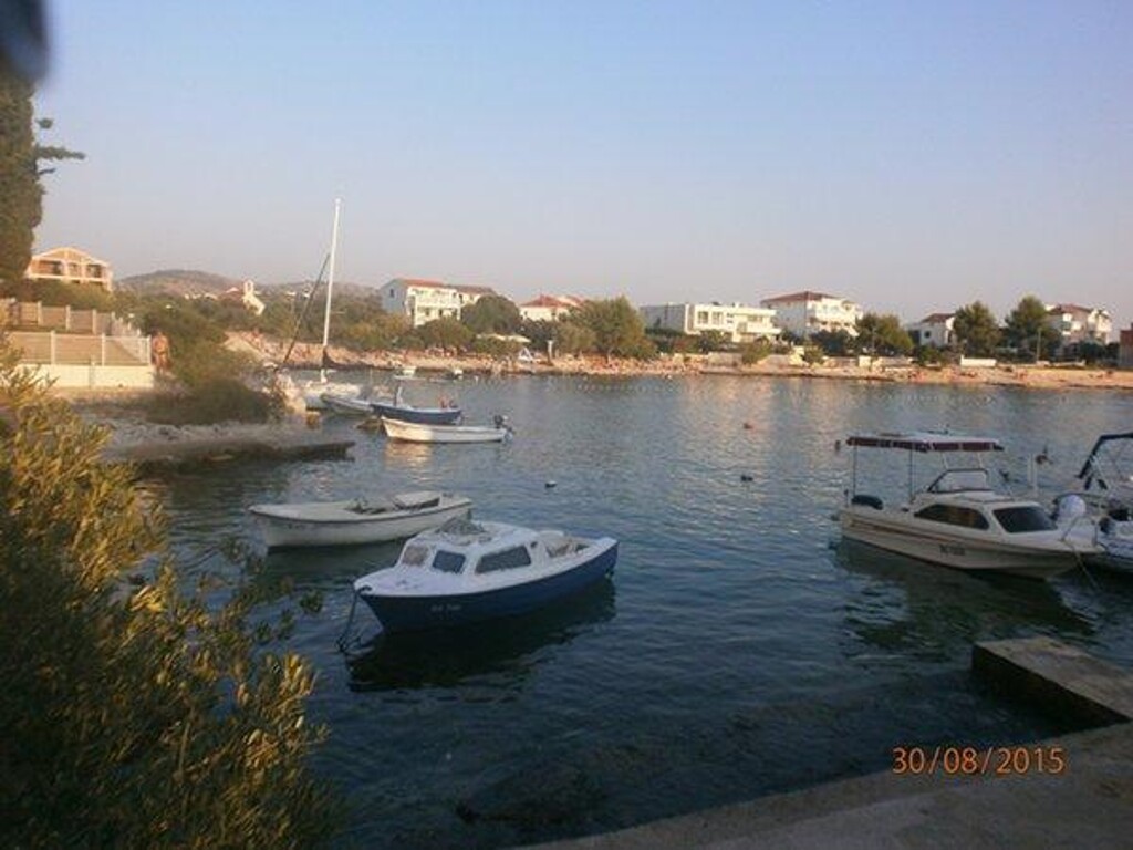 Image 3813689 - 15