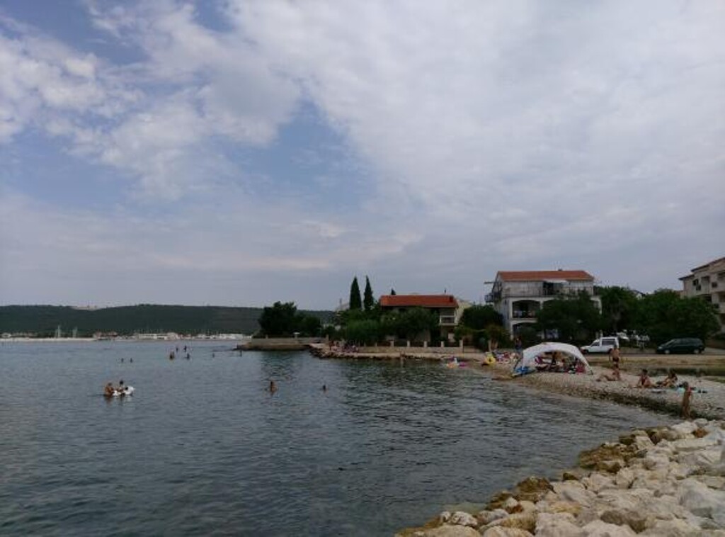 Image 3811270 - 4