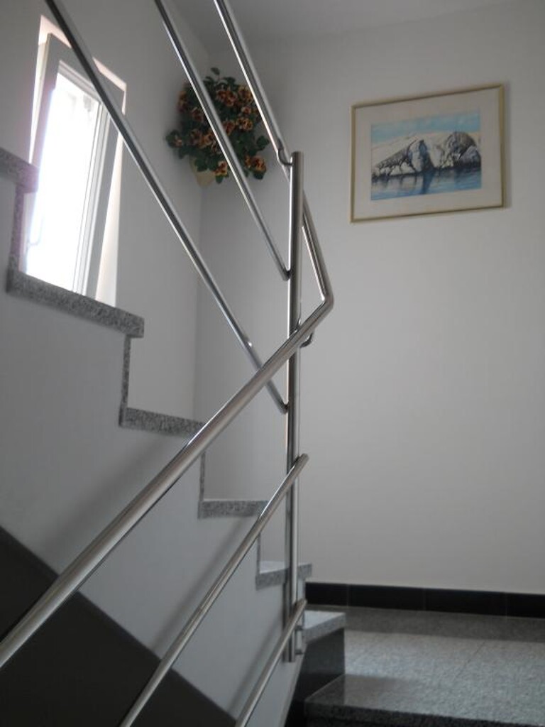 Image 3814029 - 20