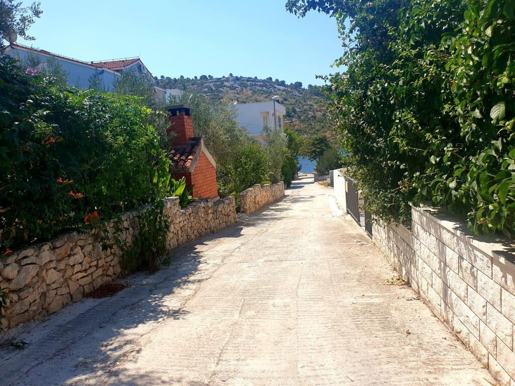 Image 3811784 - 12