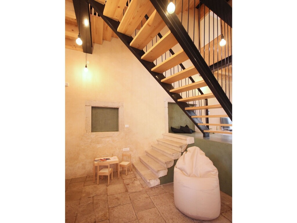 Image 19