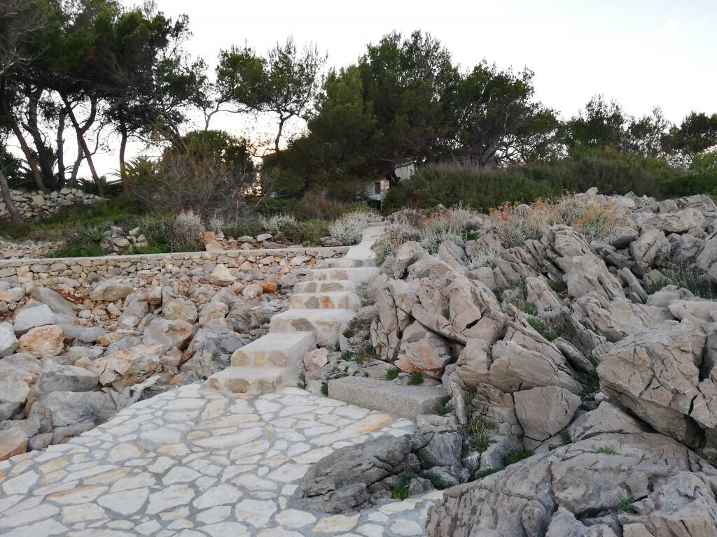 Image 3838953 - 7