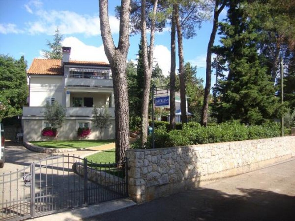 Image 4404759 - 12