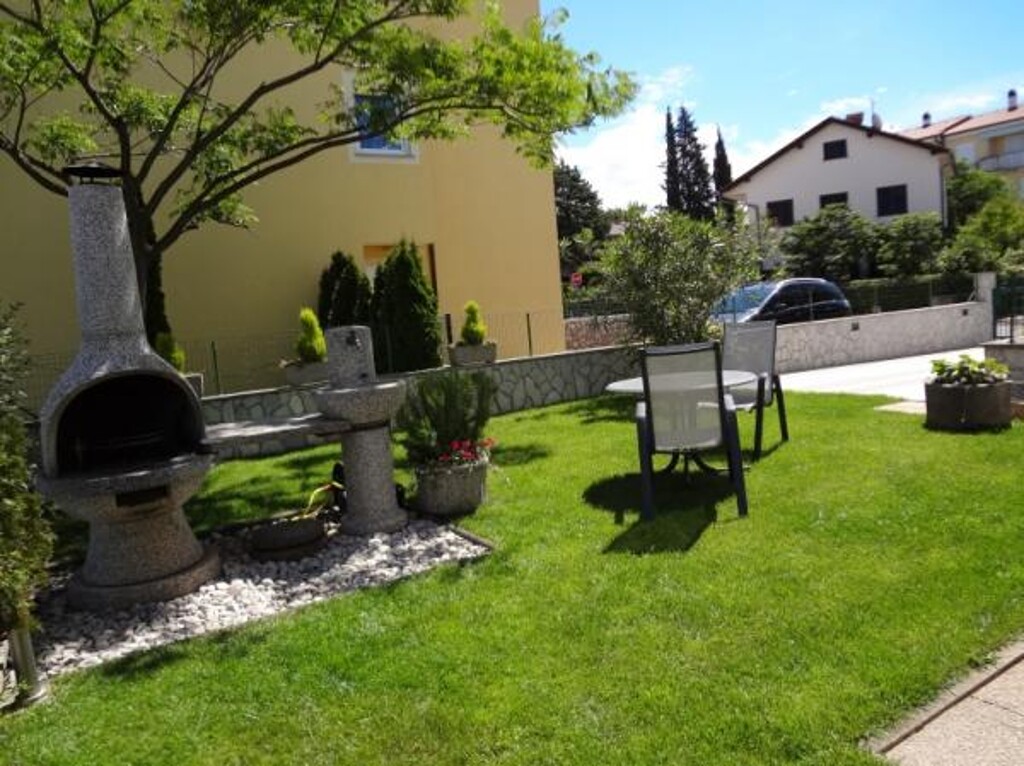 Image 3811503 - 7