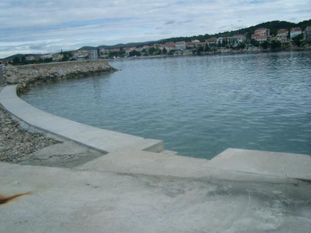 Image 3838887 - 7