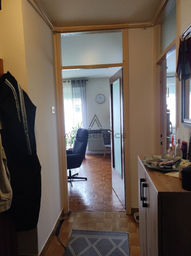 Image 6338327 - 12