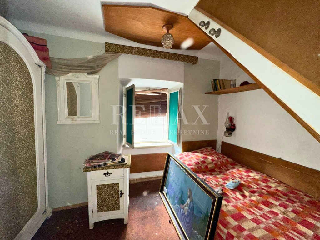Image 19