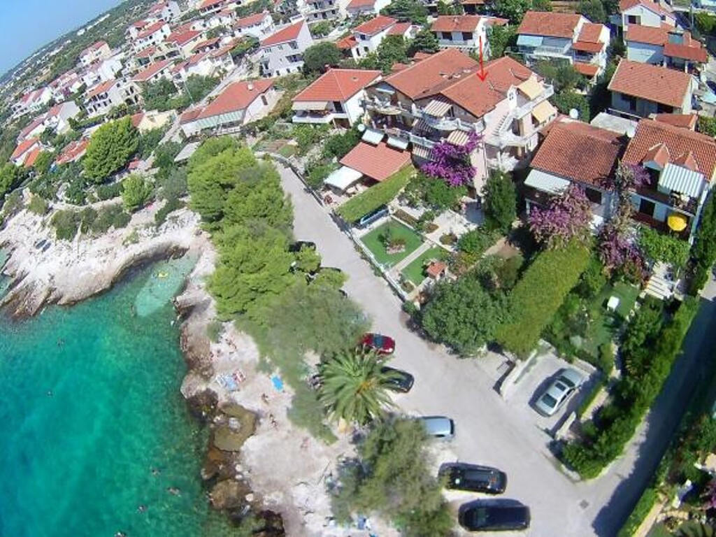 Image 3839004 - 2