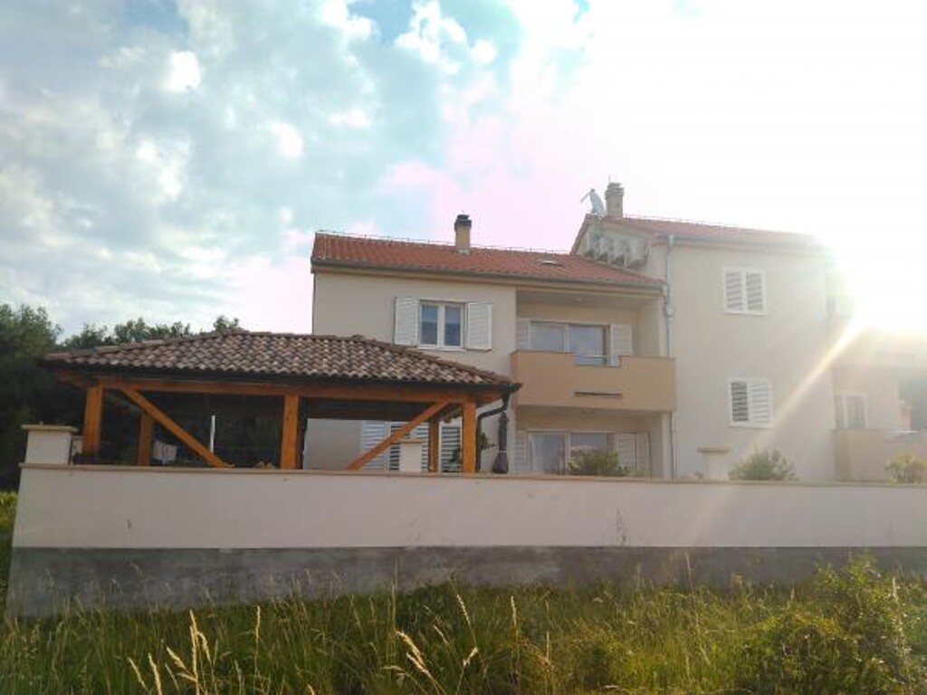 Image 3838969 - 25