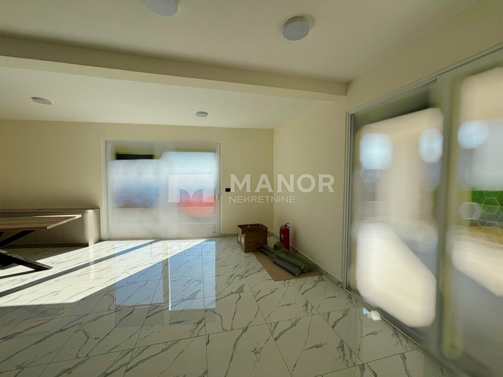 Image 9