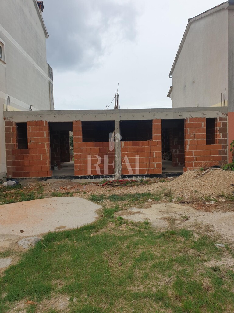 Image 13