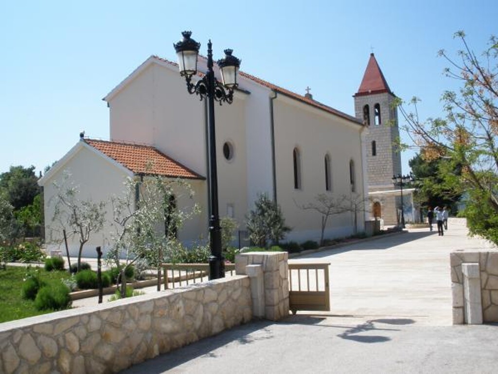 Image 3812278 - 11