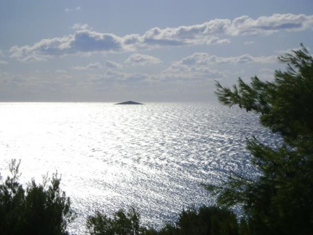 Image 3812221 - 4