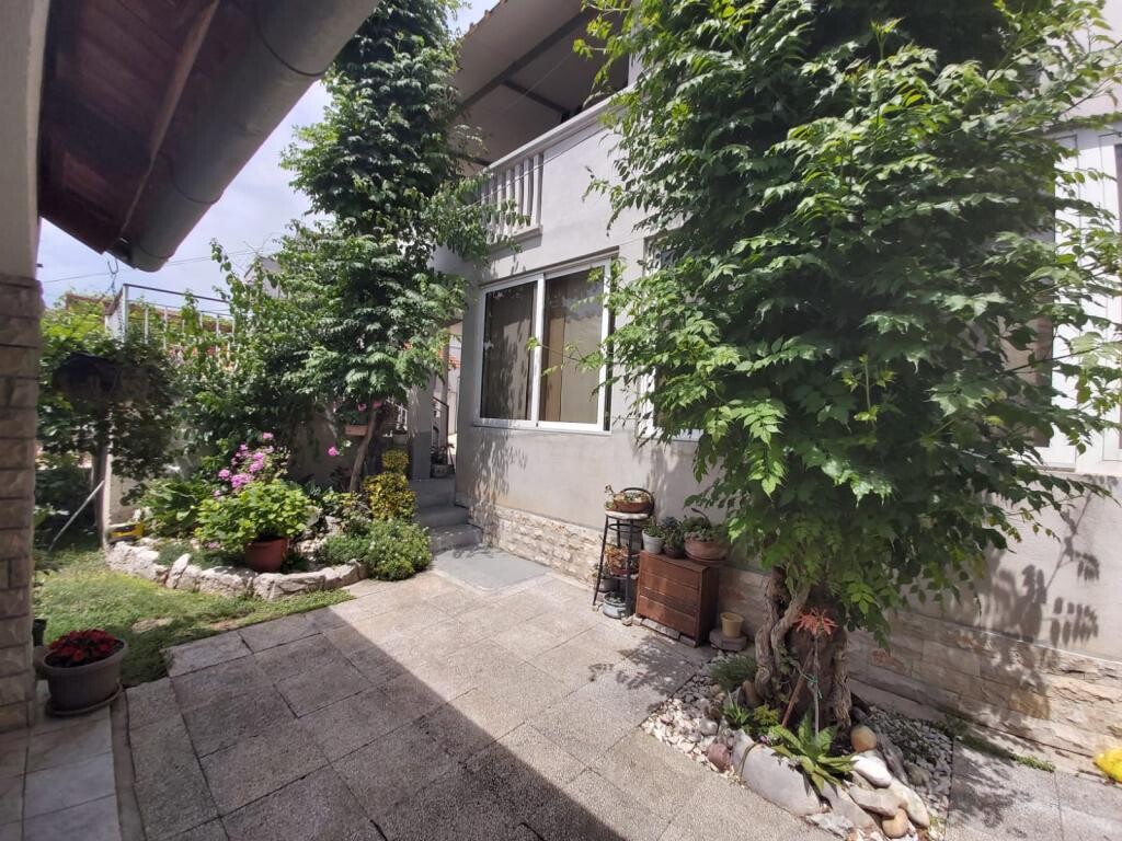Image 3813095 - 5