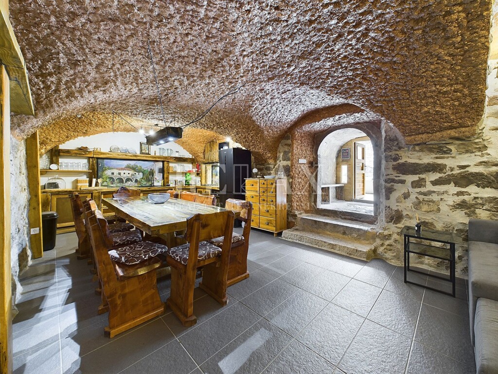 Image 22