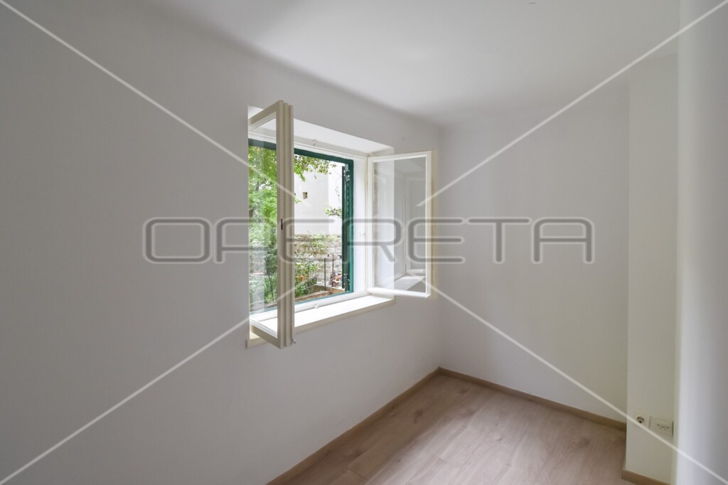 Image 18
