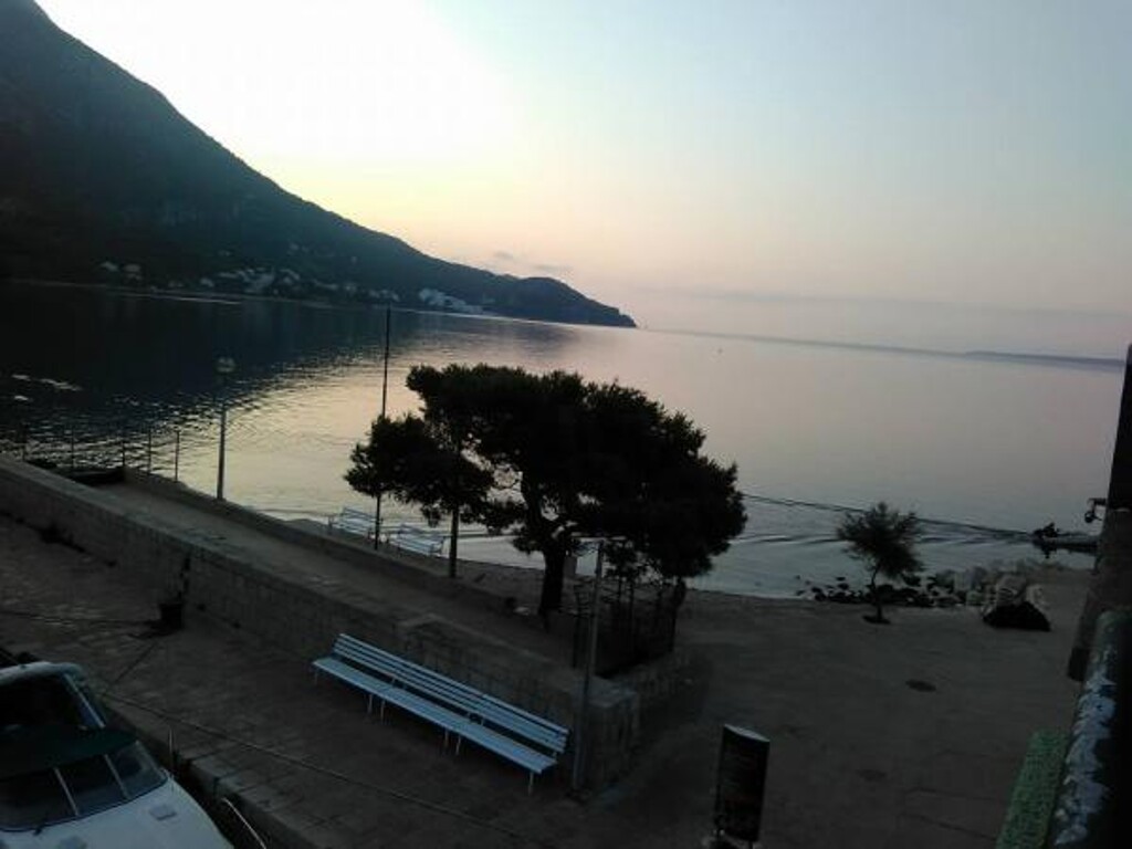 Image 3838723 - 10