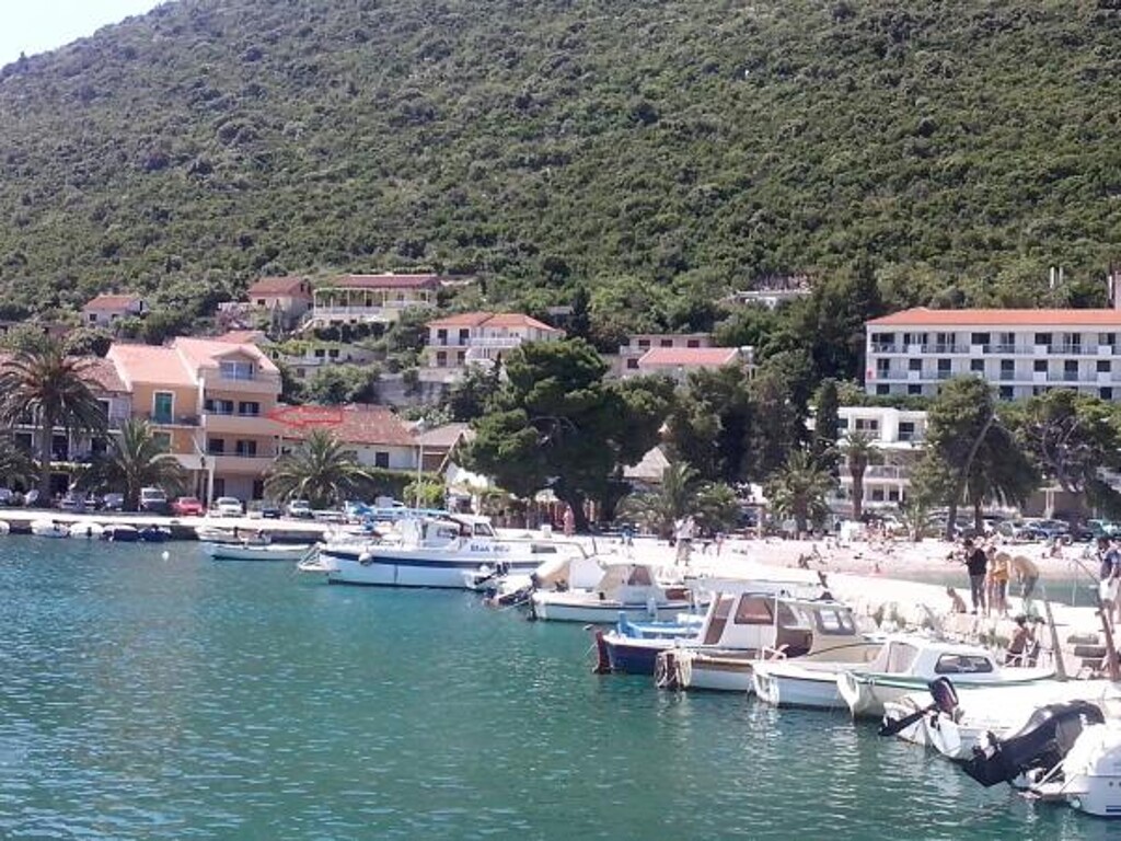 Image 3812378 - 3