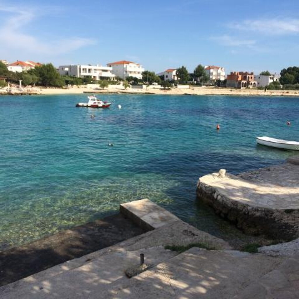 Image 3812445 - 9