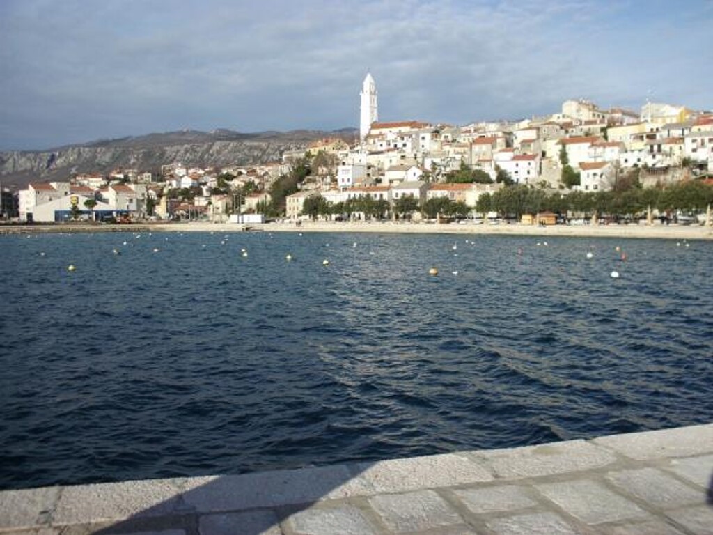 Image 3810867 - 12