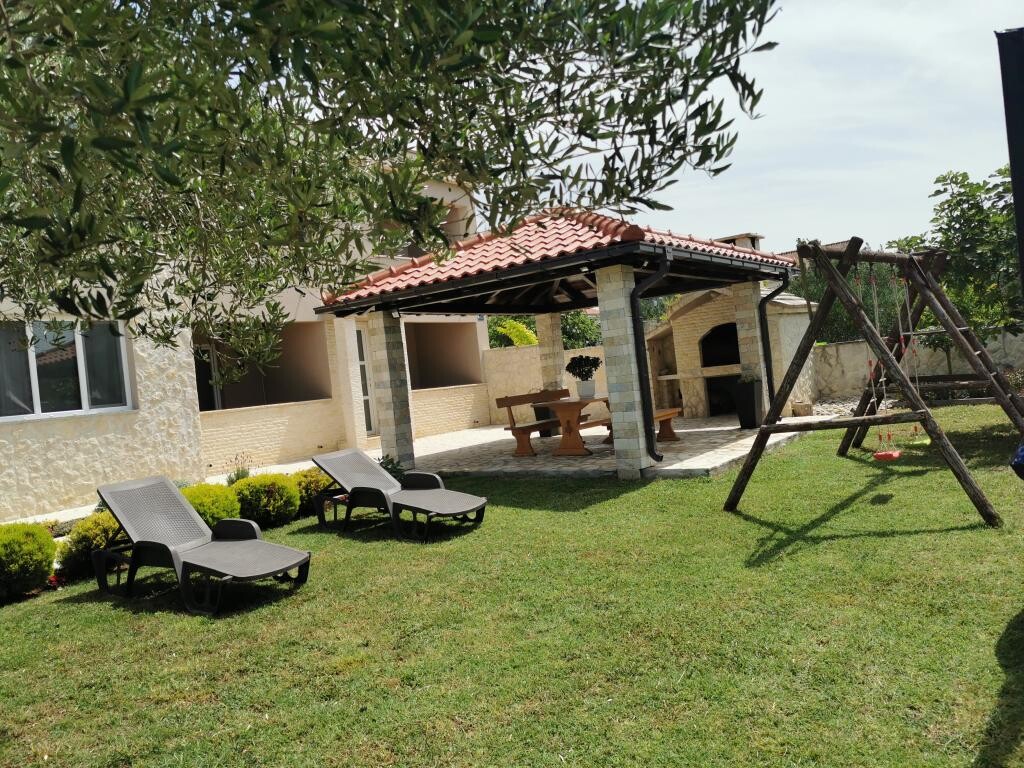 Image 3838665 - 2