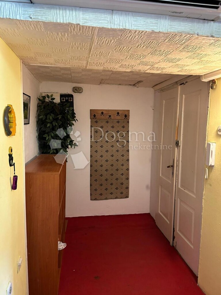 Image 12
