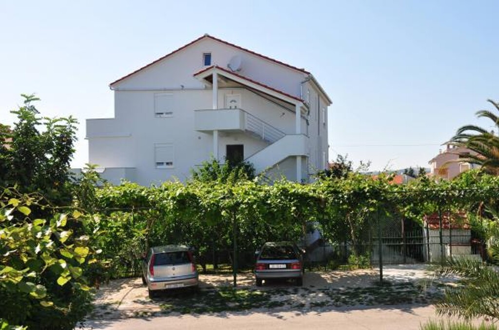 Image 3811205 - 1