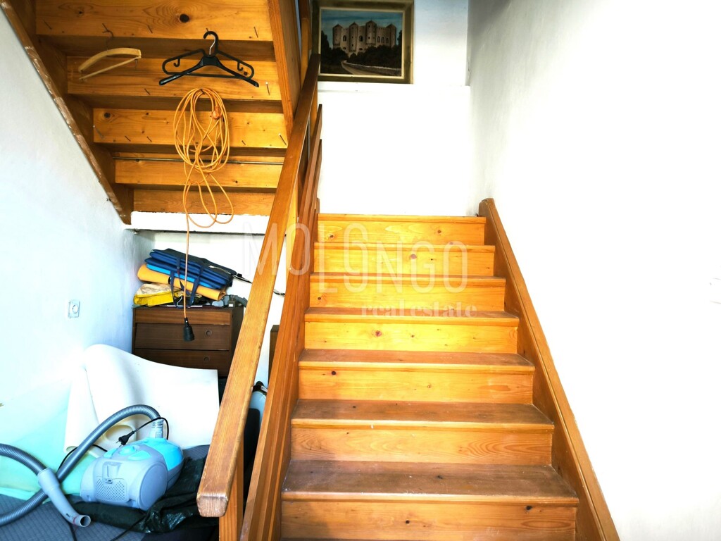 Image 6201935 - 7