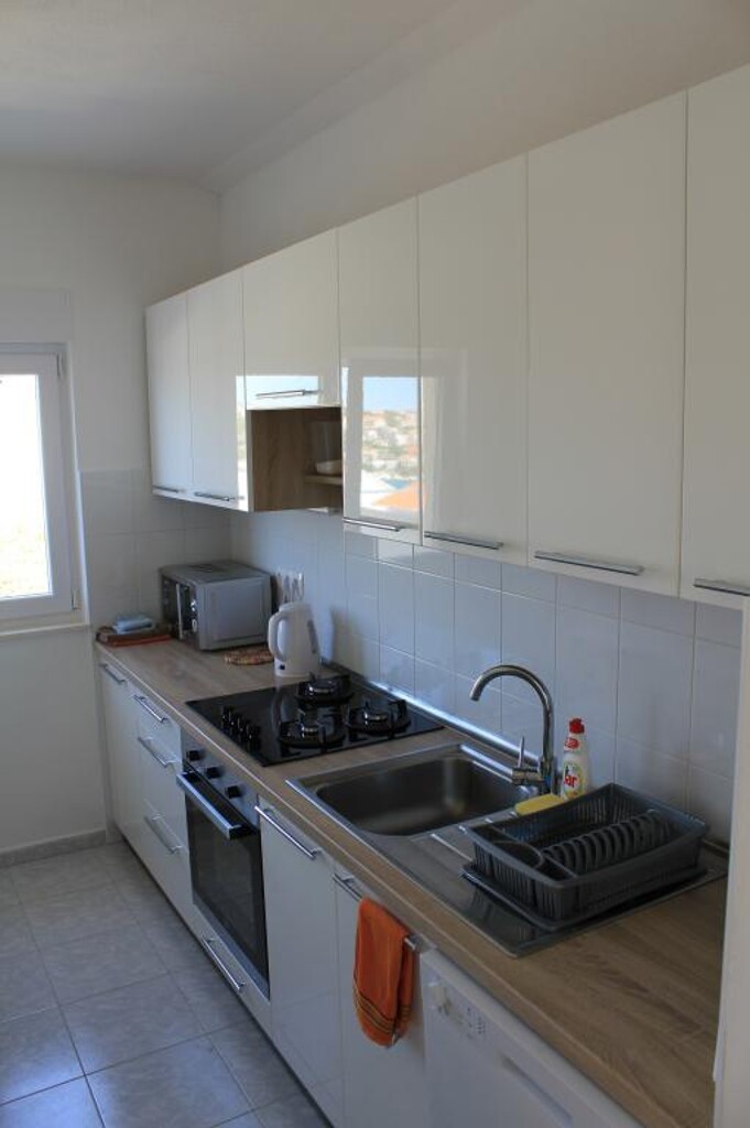 Image 3814332 - 4
