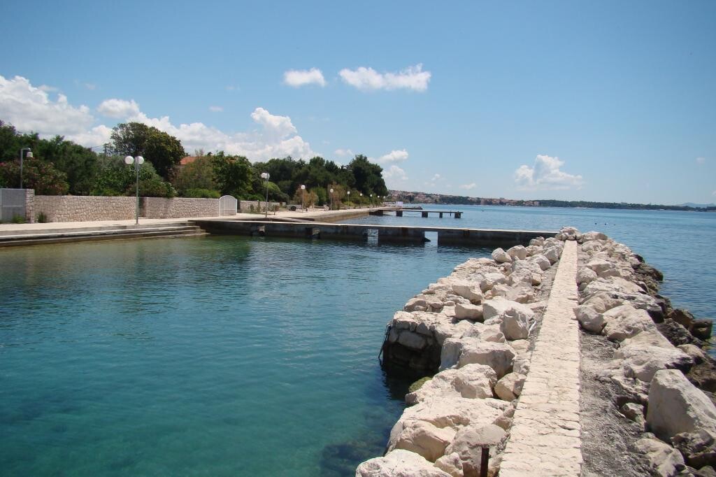 Image 3813837 - 8