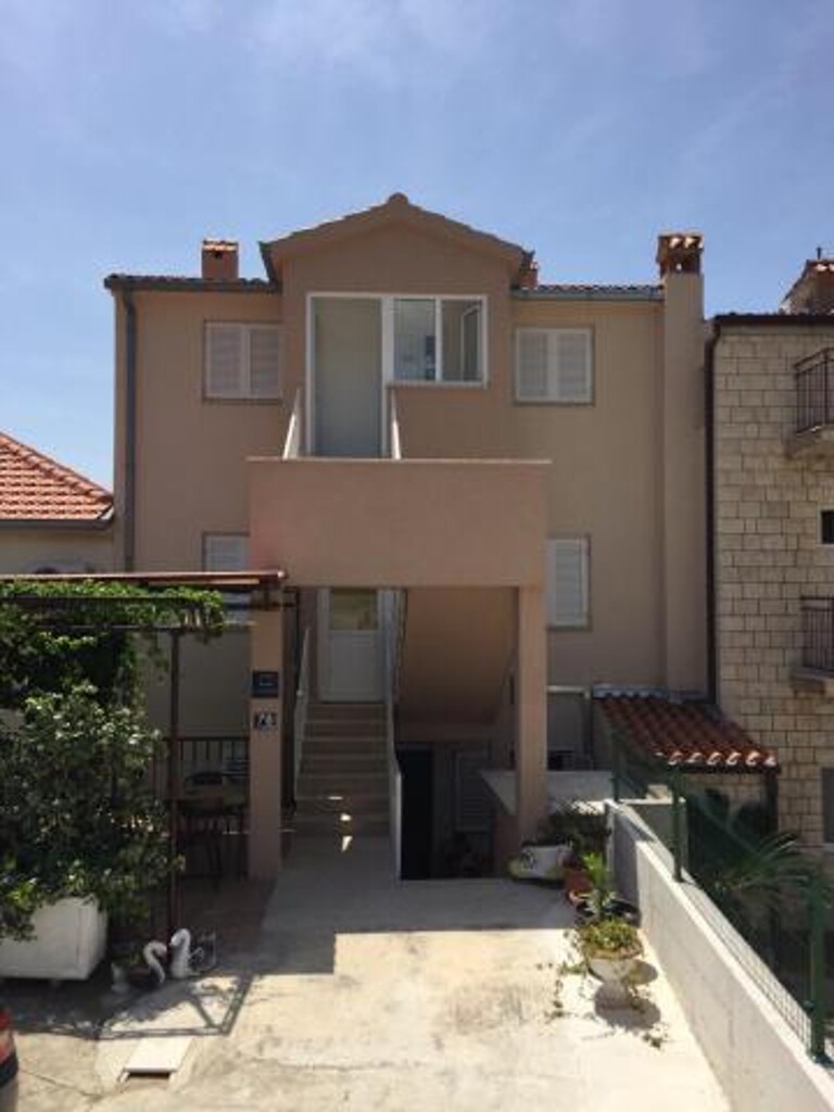 Image 3814874 - 8
